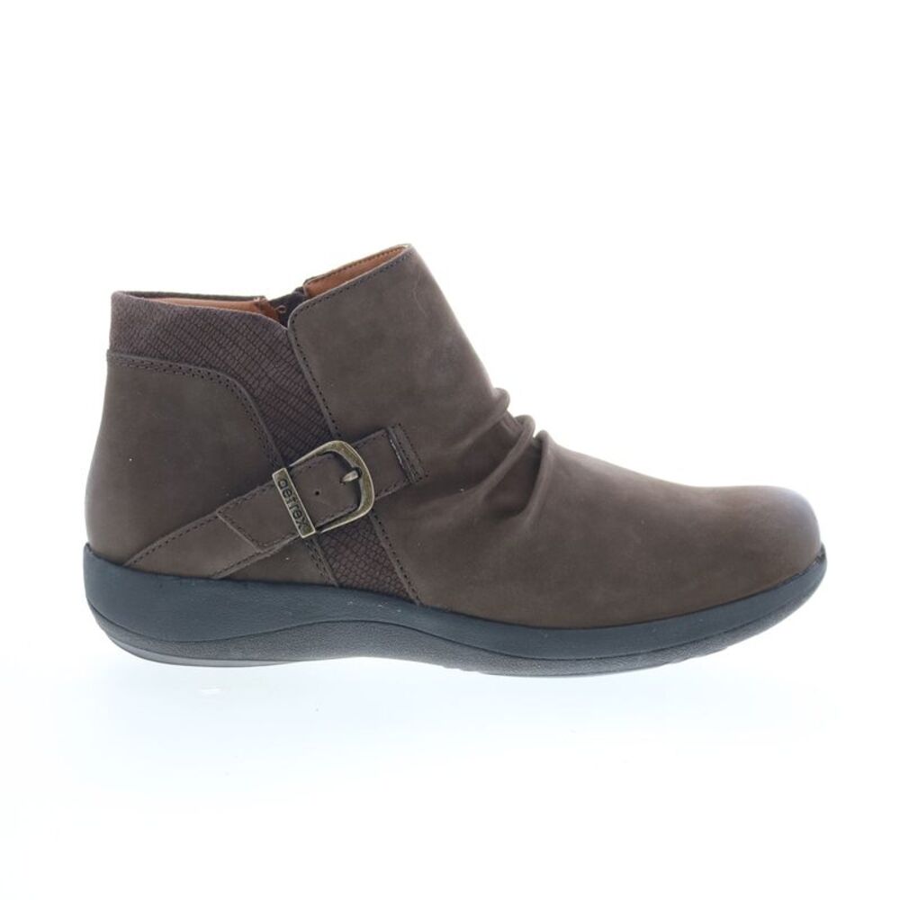 Aetrex Womens Luna Brown Boots (NWT)